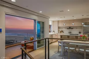 2702 The Strand, Manhattan Beach, CA 90266 - Photo 1