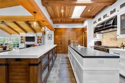 14 Chuckwagon Road, Rolling Hills, CA 90274 - Photo 1