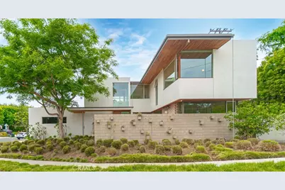 1357 Voorhees Avenue, Manhattan Beach, CA 90266 - Photo 1