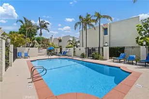 421 2nd St, Hermosa Beach, CA 90254 - Photo 1