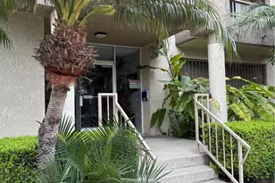 445 W 6th St, Long Beach, CA 90802 - Photo 1