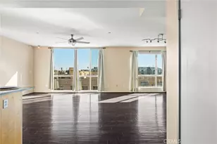 285 W 6th St, San Pedro, CA 90731 - Photo 1