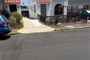 2840 S Carolina St, San Pedro, CA 90731 - Photo 1