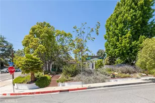 1701 Pier Ave, Santa Monica, CA 90405 - Photo 1