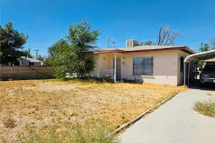 925 W Oldfield St, Lancaster, CA 93534 - Photo 1