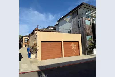 818 Loma Drive, Hermosa Beach, CA 90254 - Photo 1