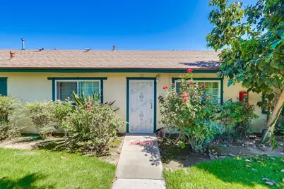 1152 N West Street #39, Anaheim, CA 92801 - Photo 1