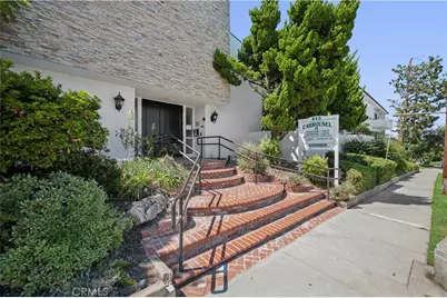 415 S Prospect Avenue #215, Redondo Beach, CA 90277 - Photo 1