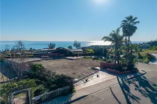 800 El Oro, Pacific Palisades, CA 90272 - Photo 1
