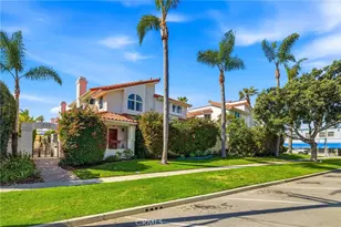 231 N Broadway, Redondo Beach, CA 90277 - Photo 1