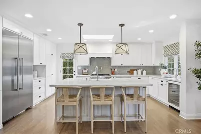 592 33rd Street, Manhattan Beach, CA 90266 - Photo 1