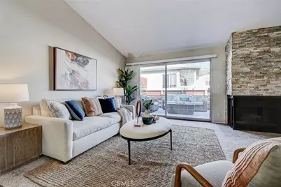2105 Mathews Avenue #11, Redondo Beach, CA 90278 - Photo 1