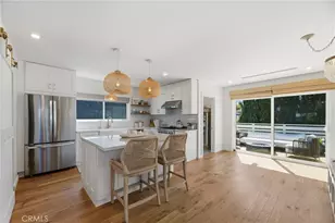 1002 3rd St, Hermosa Beach, CA 90254 - Photo 1