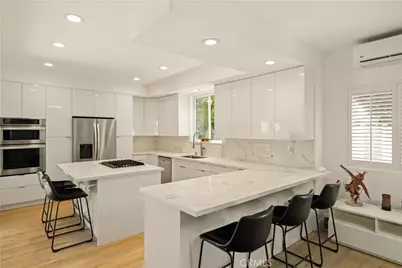 2406 Huntington Lane #B, Redondo Beach, CA 90278 - Photo 1