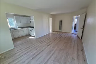 24425 Hawthorne Blvd, Torrance, CA 90505 - Photo 1