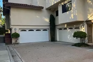 24 San Miguel, Manhattan Beach, CA 90266 - Photo 1