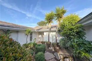 4 Eastfield, Rolling Hills, CA 90274 - Photo 1