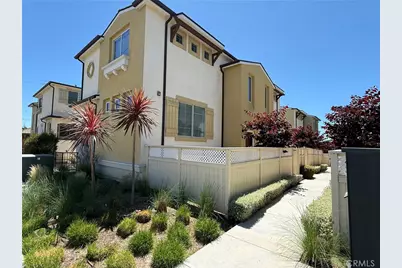 2201 W 237th Street, Torrance, CA 90501 - Photo 1