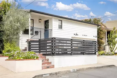 1039 8th Street, Hermosa Beach, CA 90254 - Photo 1