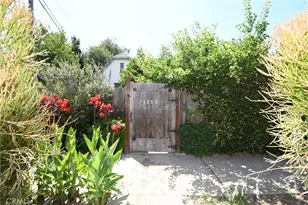 1353 S Redondo, Los Angeles, CA 90019 - Photo 1