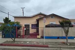 2401 E Hatchway St, Compton, CA 90222 - Photo 1