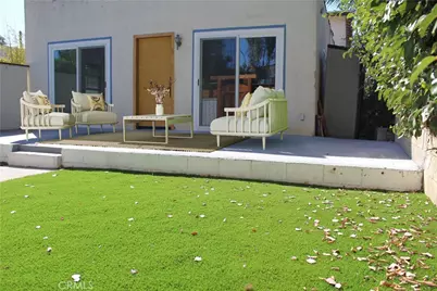 1037 Pleasantview #A, Venice, CA 90291 - Photo 1