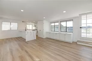 1090 Loma Dr, Hermosa Beach, CA 90254 - Photo 1