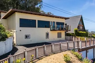 430 Olive St, Morro Bay, CA 93442 - Photo 1