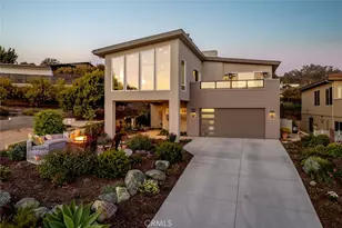 290 Piney Ln, Morro Bay, CA 93442 - Photo 1