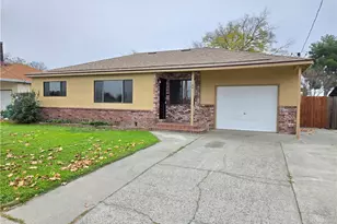 64 E Tehama, Orland, CA 95963 - Photo 1