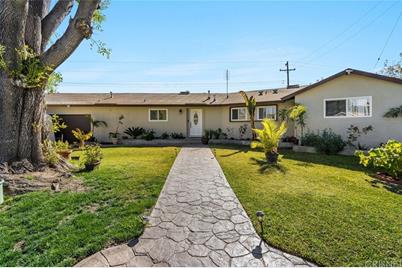 19956 E Rambling Road - Photo 1