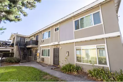 10005 Sepulveda Boulevard, Los Angeles, CA 91345 - Photo 1