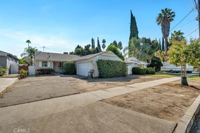 7048 McLennan Avenue, Lake Balboa, CA 91406 - Photo 1