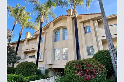 5240 Vantage Avenue #101, Valley Village, CA 91607 - Photo 1