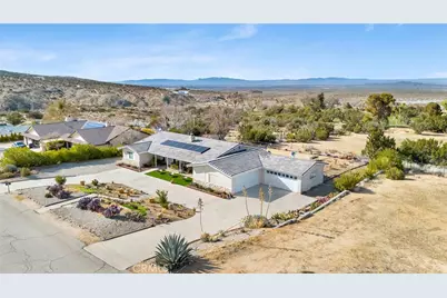 15537 Boca Raton Avenue, Llano, CA 93544 - Photo 1