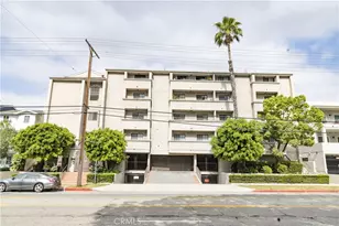 4651 Cahuenga Blvd, Toluca Lake, CA 91602 - Photo 1