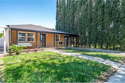 1330 N Lincoln Street, Burbank, CA 91506 - Photo 1