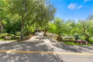 29012 Crags Dr, Agoura Hills, CA 91301 - Photo 1