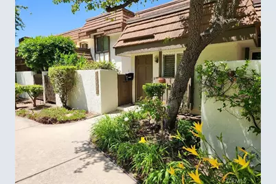 10407 Larwin Avenue, Chatsworth, CA 91311 - Photo 1