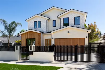 22640 Clarendon Street, Woodland Hills, CA 91367 - Photo 1