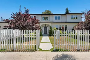 15460 La Maida St, Sherman Oaks, CA 91403 - Photo 1