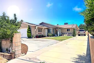 42722 55th St, Lancaster, CA 93536 - Photo 1