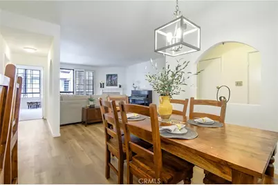 5534 Encino Avenue #211, Encino, CA 91316 - Photo 1