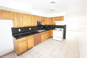 1108 Monterey St, Bakersfield, CA 93305 - Photo 1