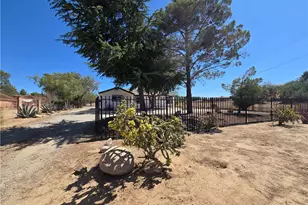 4102 Pearblossom, Palmdale, CA 93552 - Photo 1