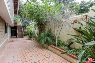 2400 N Beverly Glen Blvd, Los Angeles, CA 90077 - Photo 1