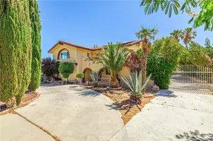 42016 Silverpuffs Dr, Lancaster, CA 93536 - Photo 1