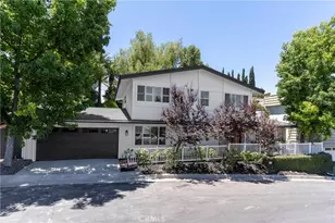 22608 Crespi St, Woodland Hills, CA 91364 - Photo 1