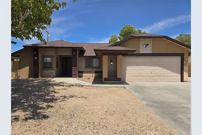 10621 N Loop Boulevard, California City, CA 93505 - Photo 1