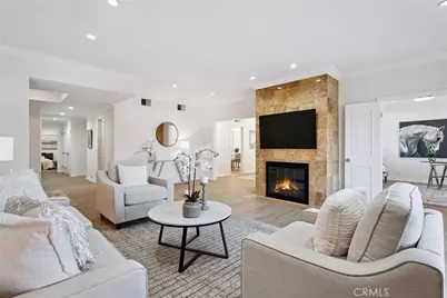 5416 Zelzah Avenue #202, Encino, CA 91316 - Photo 1